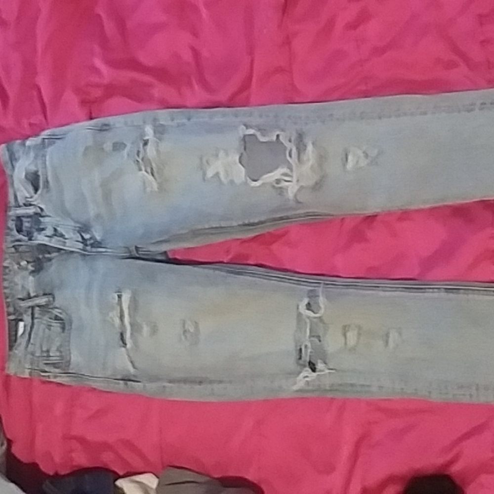 Ripped jeans